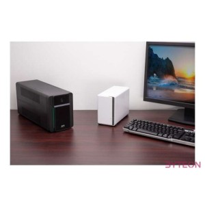 APC Easy UPS Vonal interaktív 2200 VA 1200 W