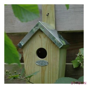Fa madárház cink tetővel, 30 cm