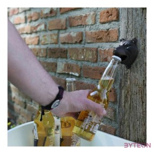 Öntöttvas medvés üvegnyitó