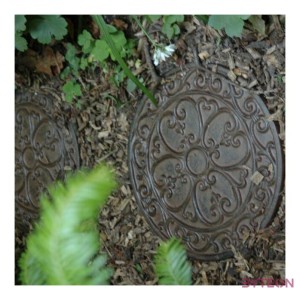 Öntöttvas lépőkő, 30 cm átmérőjű