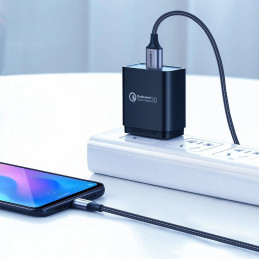 USB-USB-C QC3.0 UGREEN kábel 0,5 m alumínium csatlakozóval (fekete)