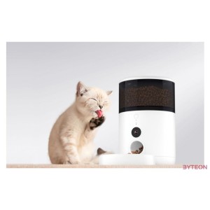 Petoneer NutriVue smart food dispenser with camera