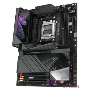 GIGABYTE X870E AORUS MASTER ATX Mainboard Sockel AM5 HDMI