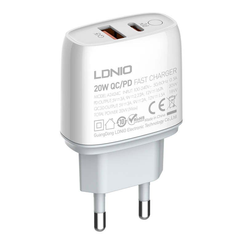 LDNIO A2424C USB, USB-C 20W Wall charger + Lightning Cable